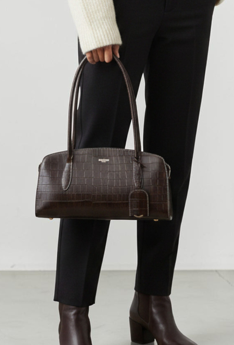 Wholesaler BESTINI (MIMOSA) - Shoulder bag, East West, crocodile effect, small charm, Bestini Paris, zippered
