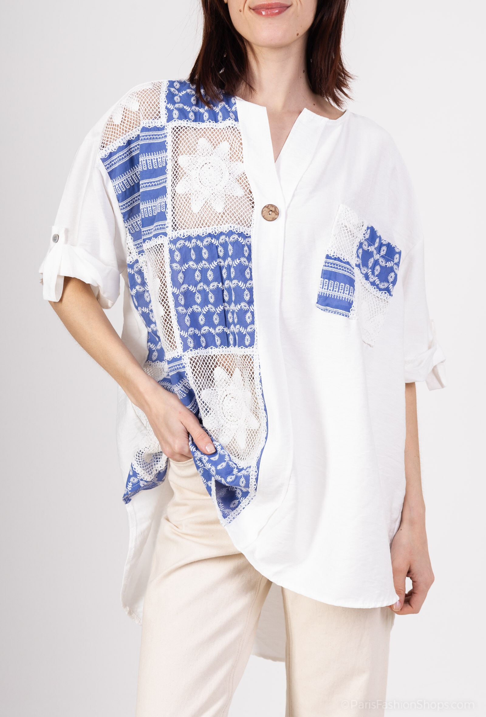 Grossiste Miss Azur - Chemise ou blouse  blanc/bleu  broderies