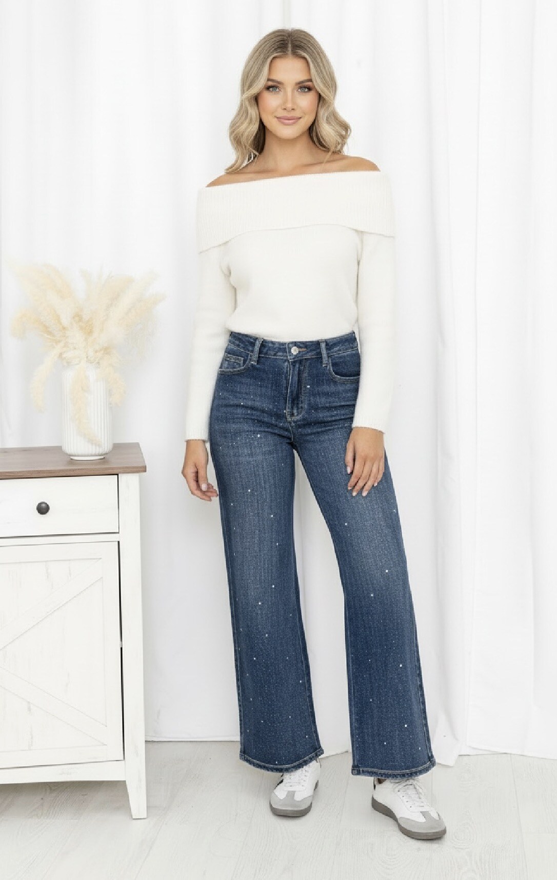 Wholesaler Miss Bon - Jeans with sequins
