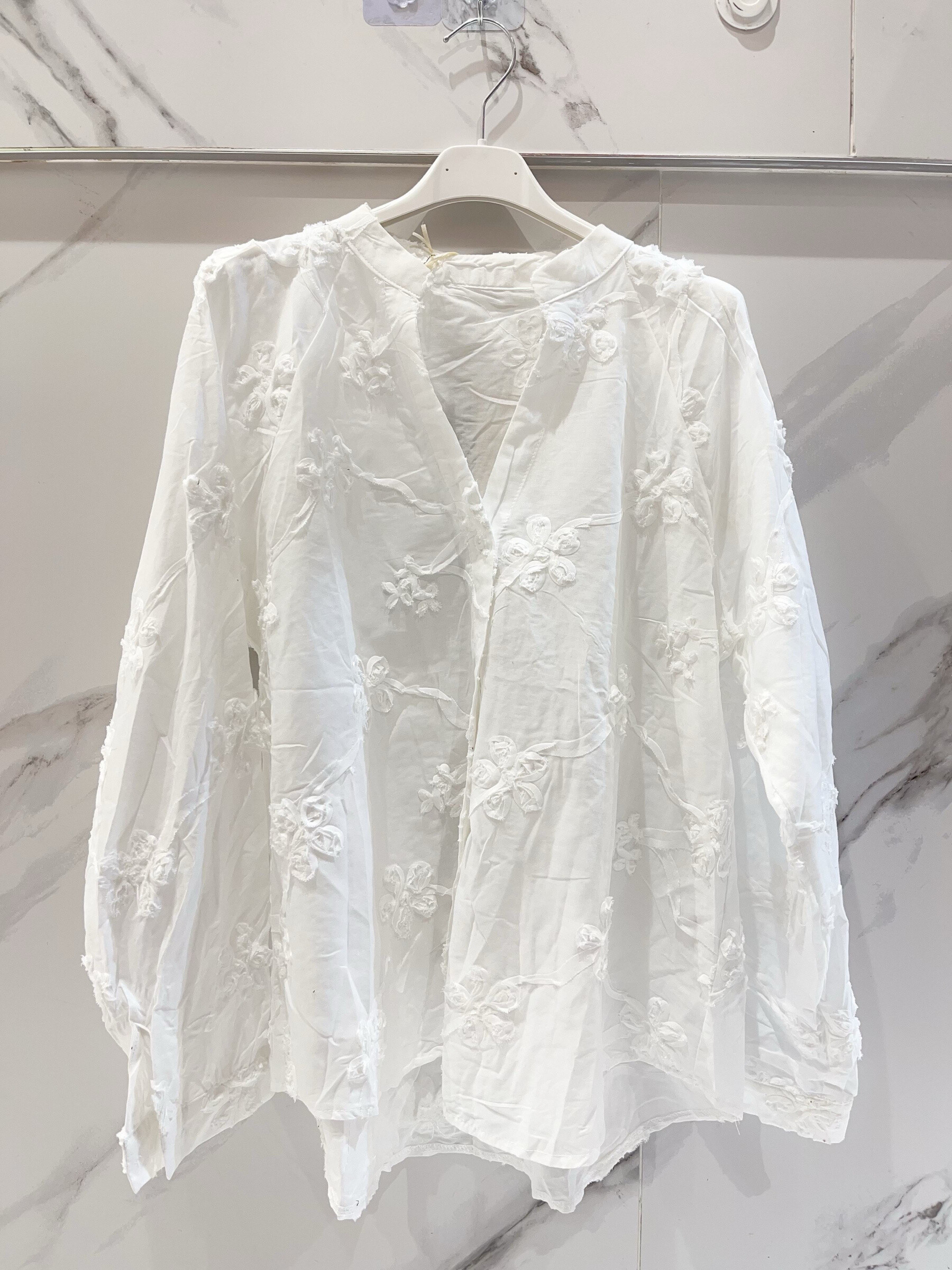 Wholesaler Miss Carla - shirts