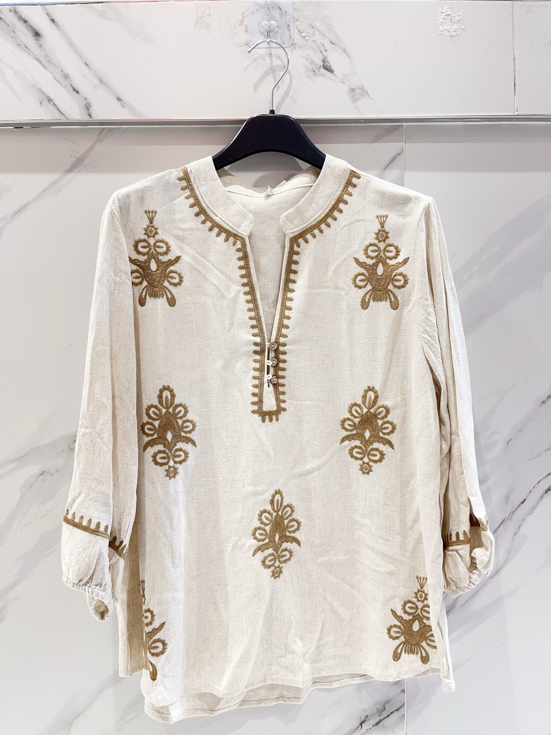 Wholesaler Miss Carla - tops