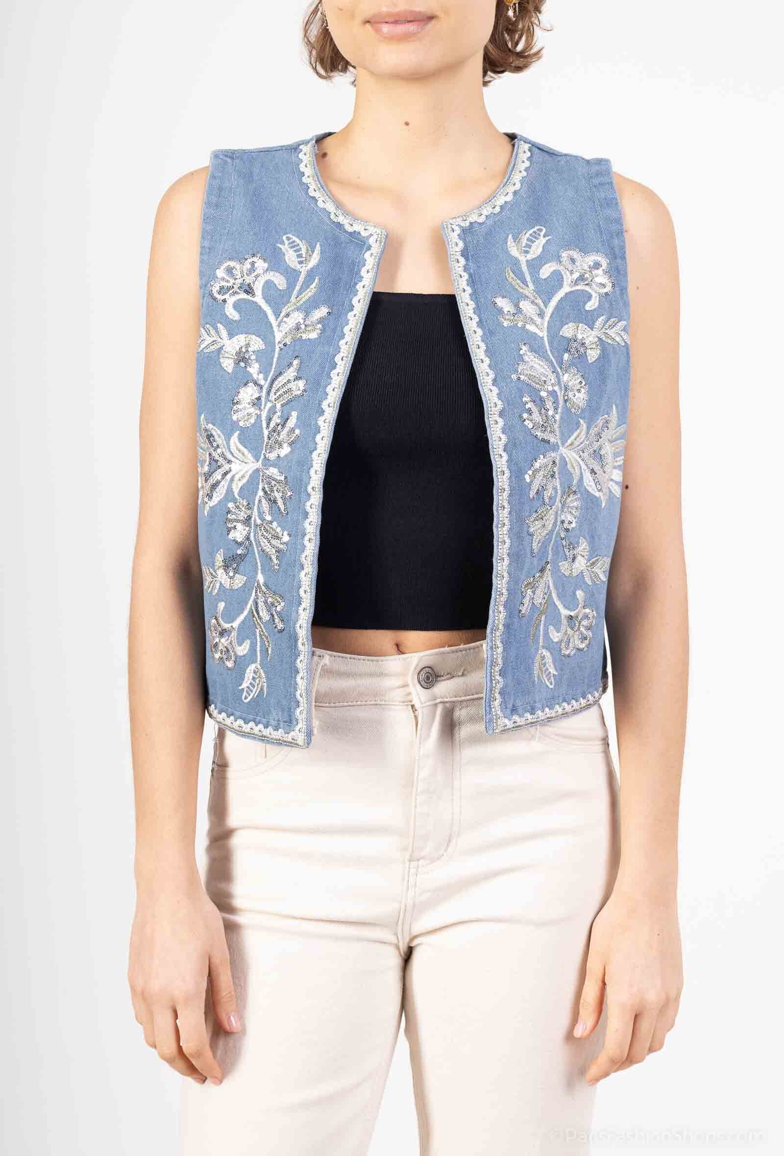 Grossiste Miss Charm - Gilet en jeans à motif fleurs et paillettes