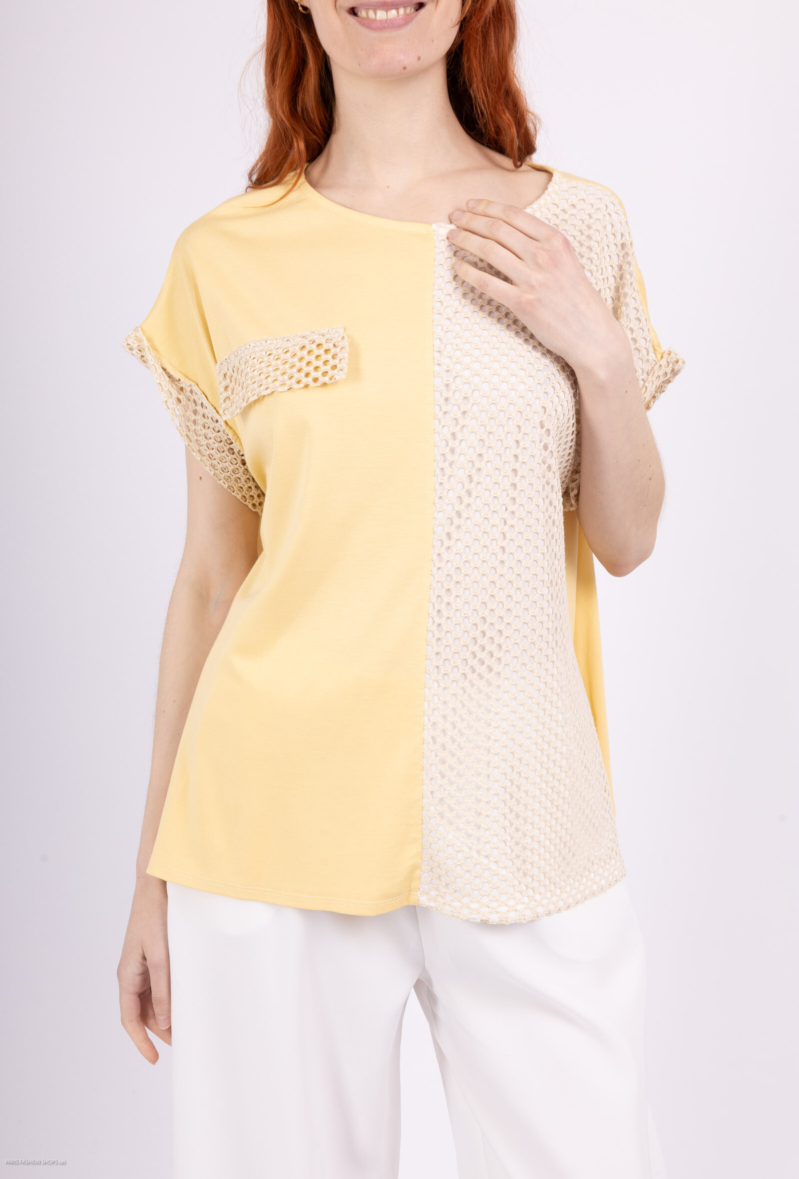 Grossiste MISS GOLDEN - T-shirt bicolore à empiècements crochet – Miss Golden