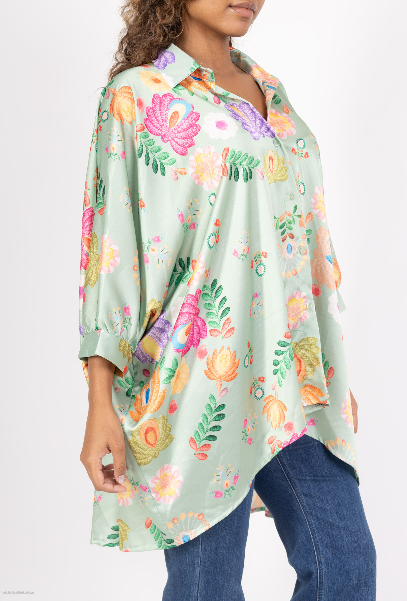 Grossiste MISS KOKO - chemise à manches courtes satiné imprimée grande taille