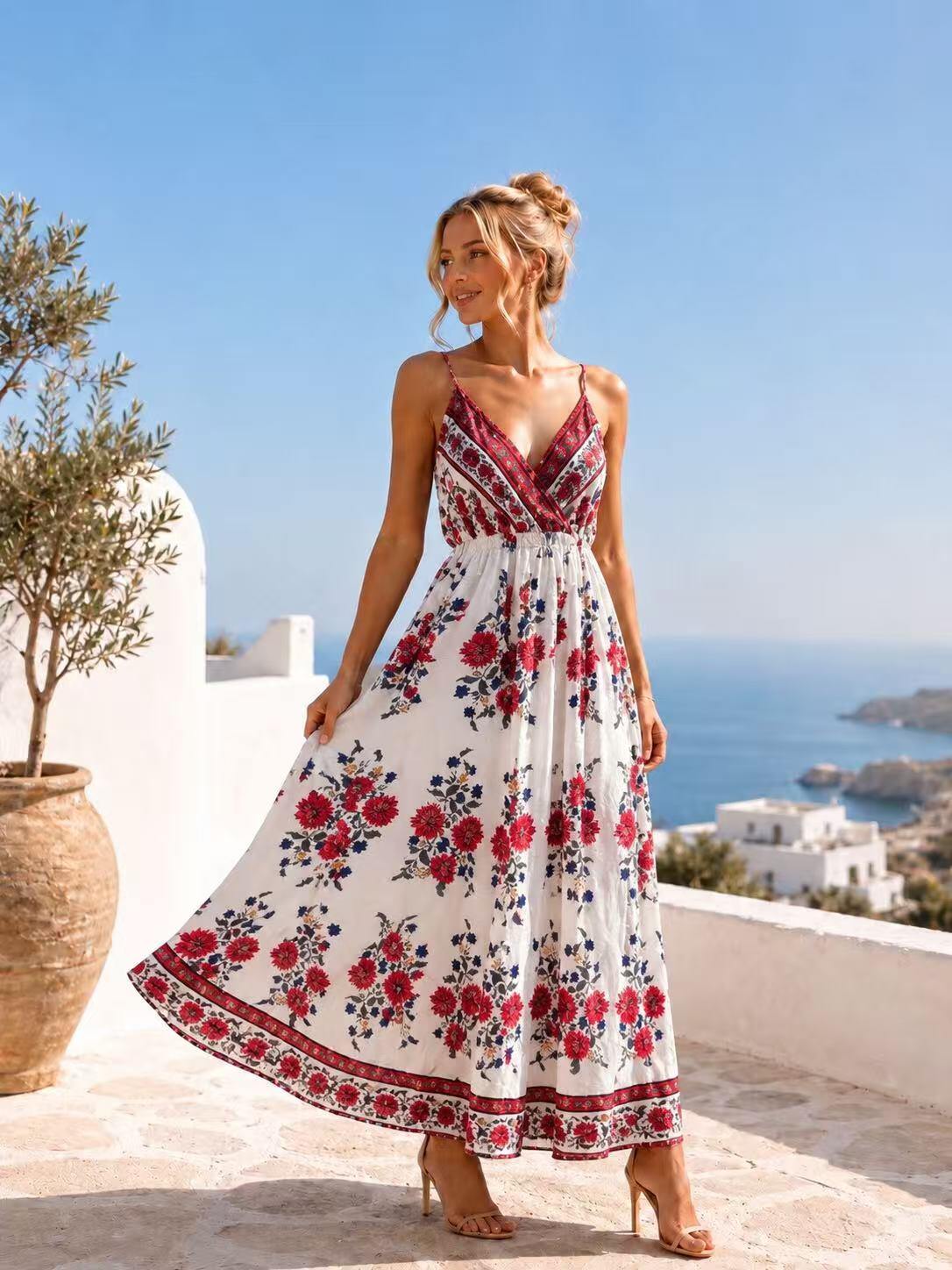 Grossiste MISS SARA - Robe à bretelles imprimée