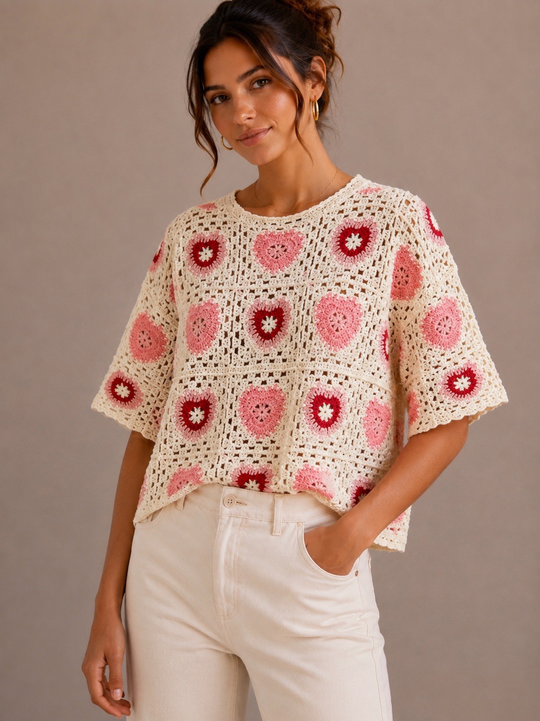 Grossiste MISS SARA - Top en crochet de coton motifs cœur