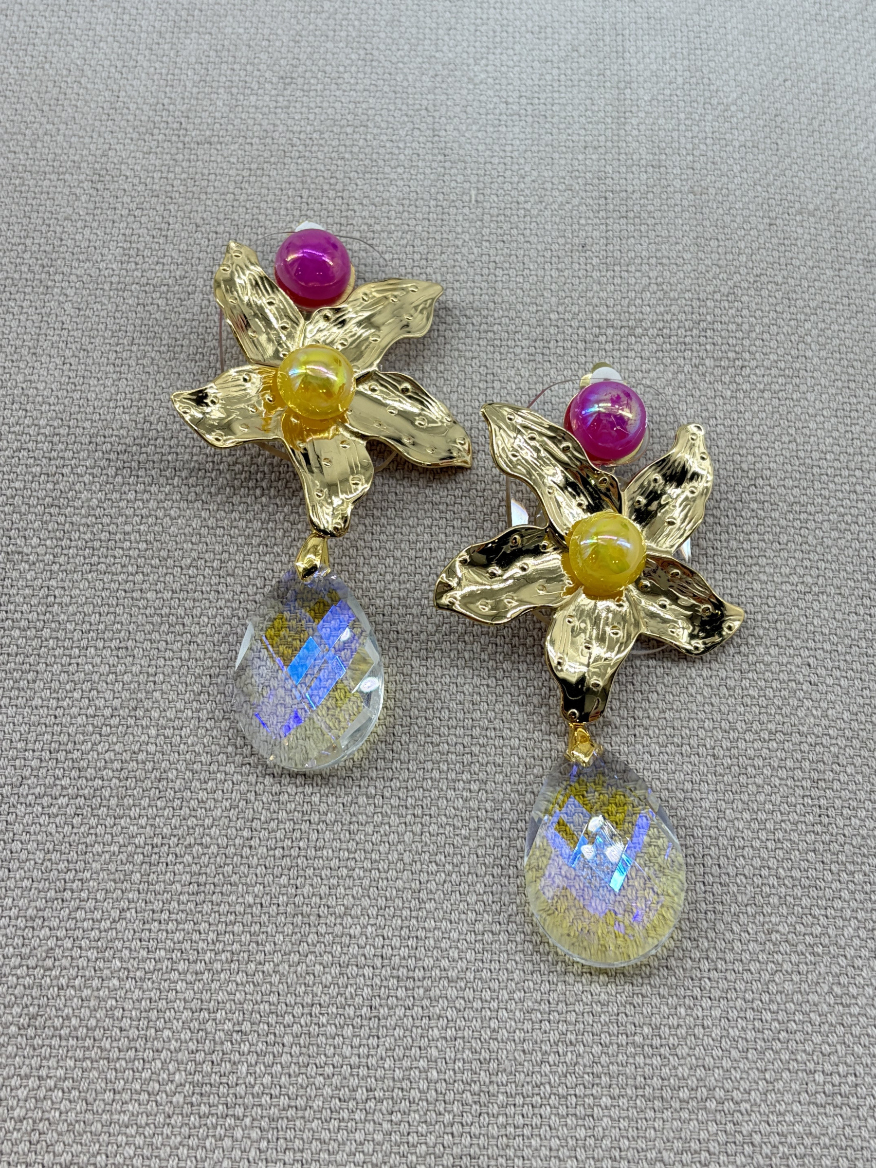 Mayorista Missra Bijoux - Pendientes de fantasía