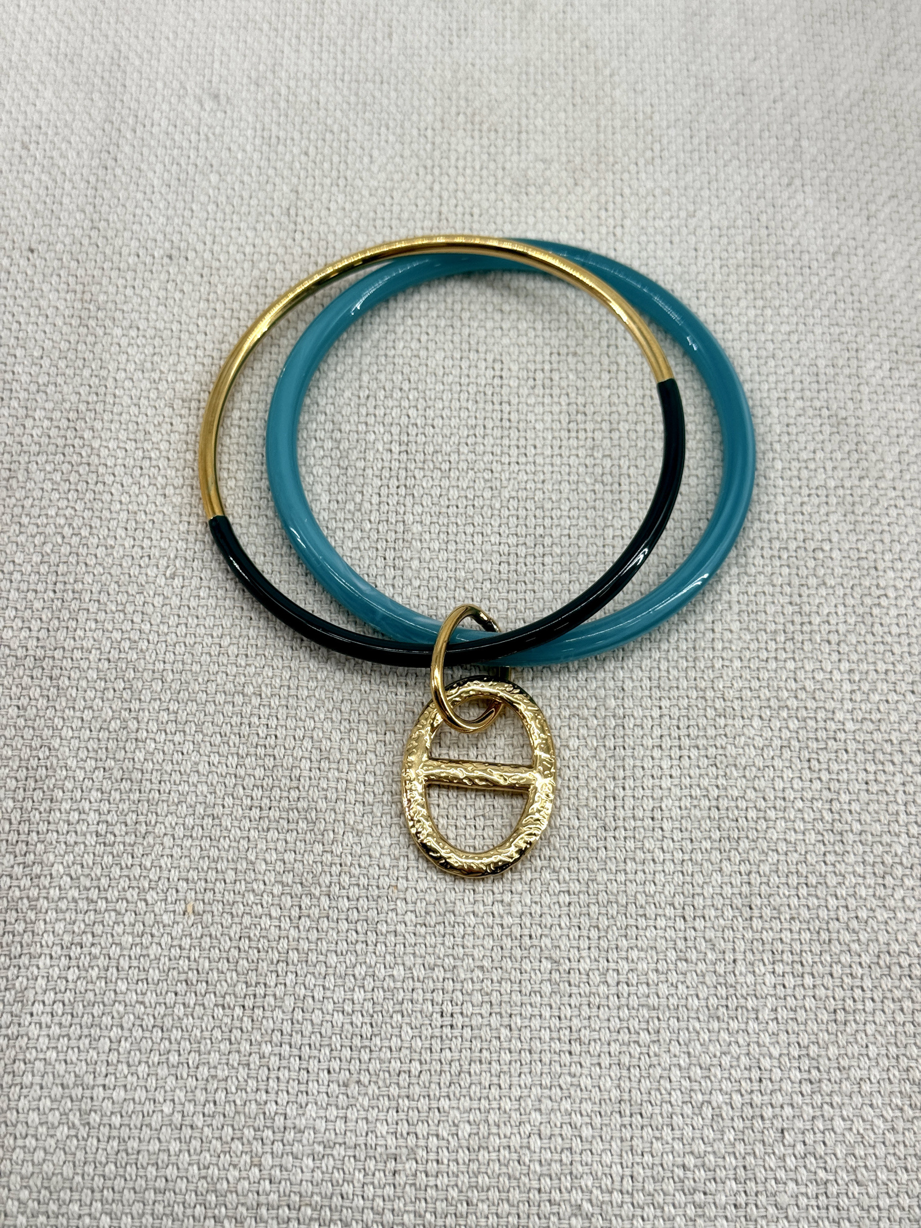 Wholesaler Missra Paris - ACRYLIC RESIN BRACELET WITH A STAINLESS STEEL CHARM