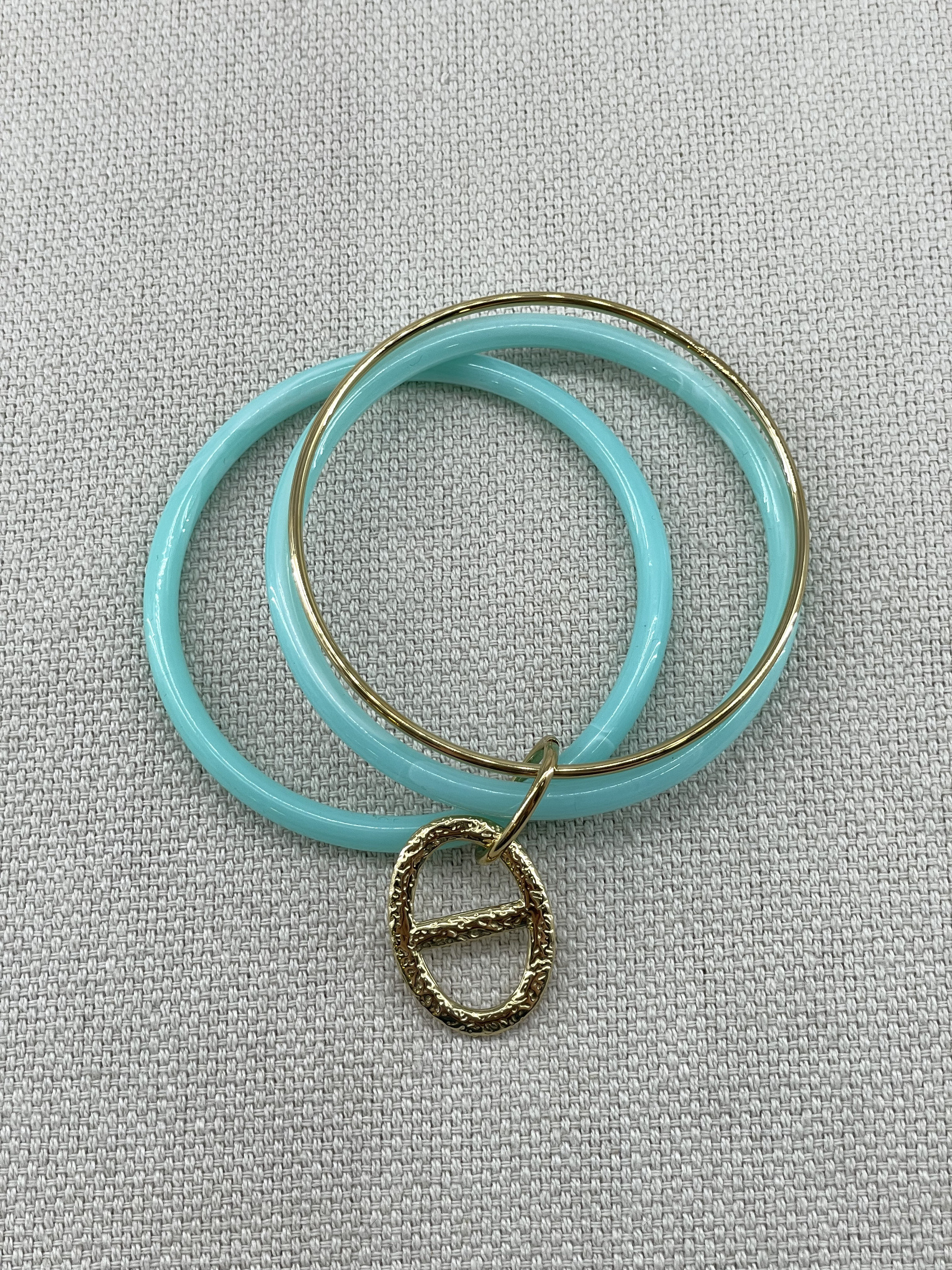 Wholesaler Missra Paris - acrylic resin bracelet with a steel pendant