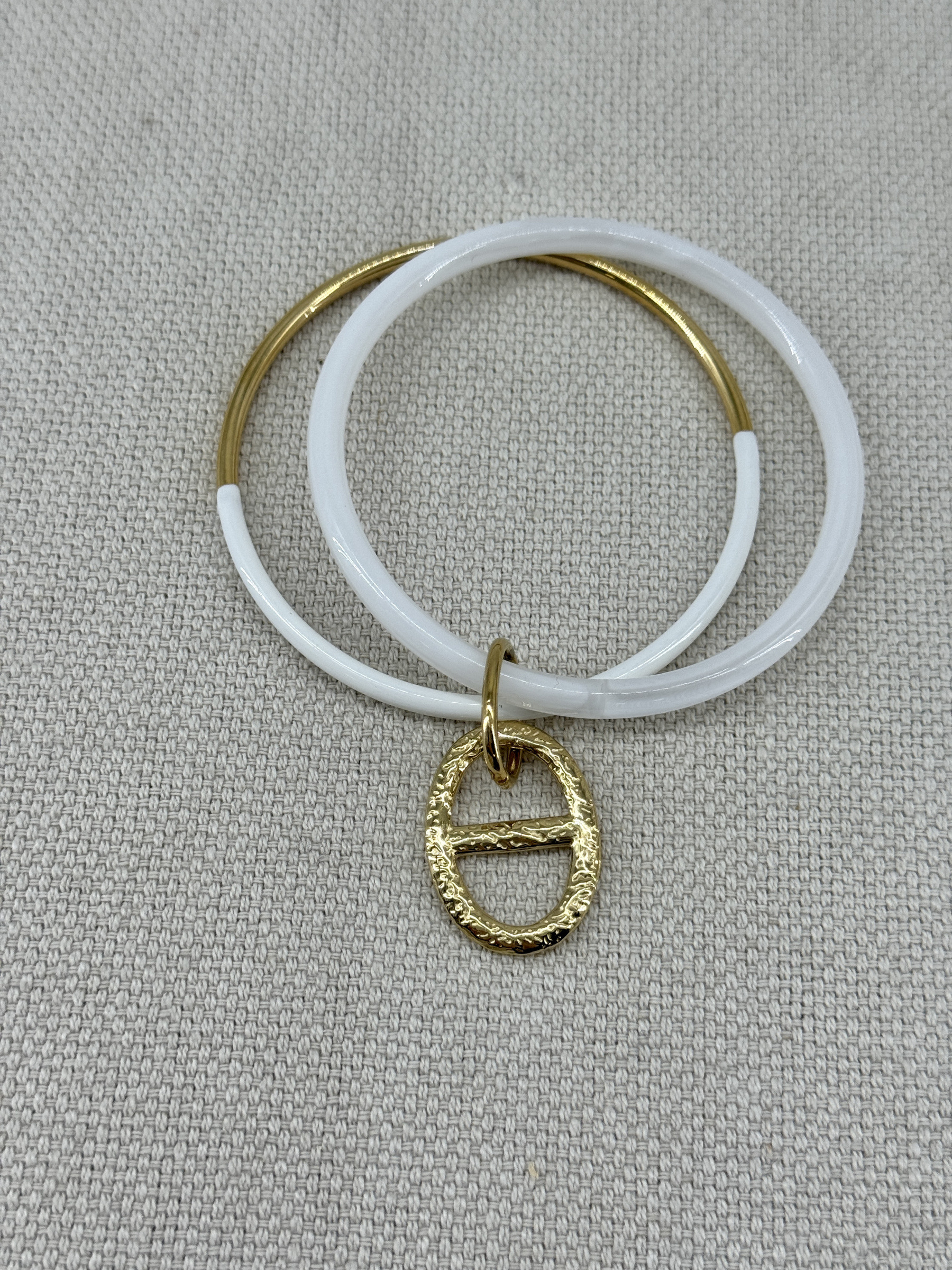 Wholesaler Missra Paris - RESIN BRACELET WITH A STEEL CHARM