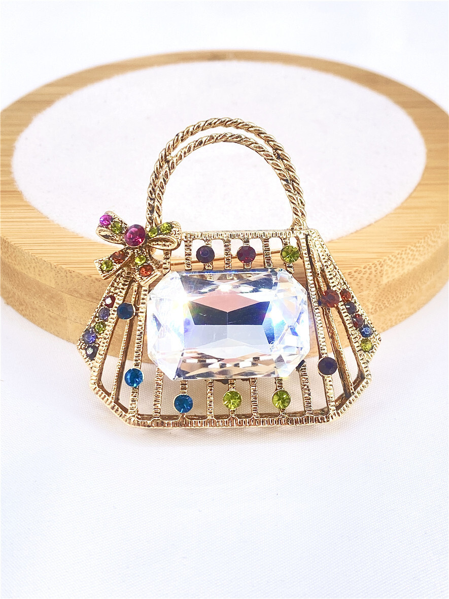 Grossista Missra Paris - Pin fantasiose