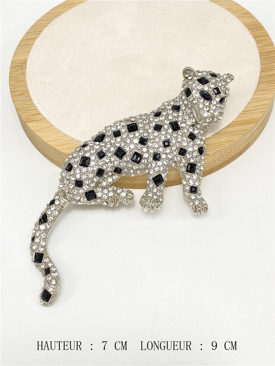Grossista Missra Paris - Spilla fantasia puma