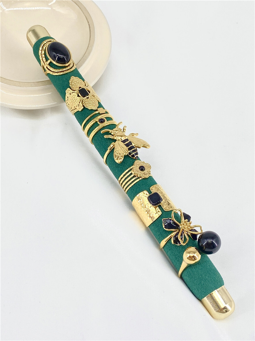 Großhändler Missra Paris - Set von 8 Edelstahlringen