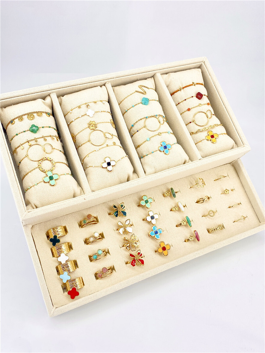 Grossista Missra Paris - Set di 24 bracciali e 28 anelli in acciaio inossidabile