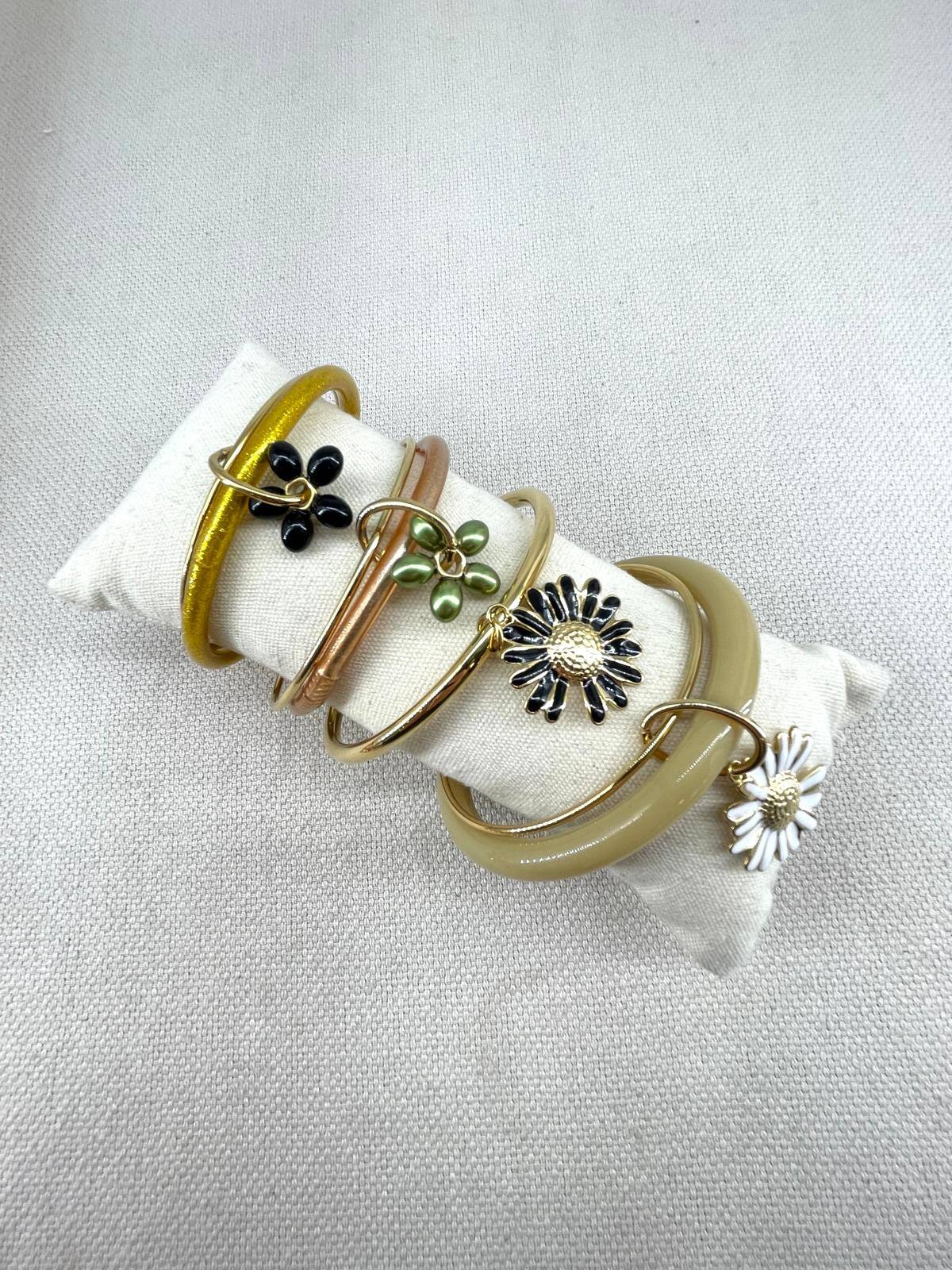 Grossiste Missra Paris - LOT DE BIJOUX EN ACIER INOXYDABLE