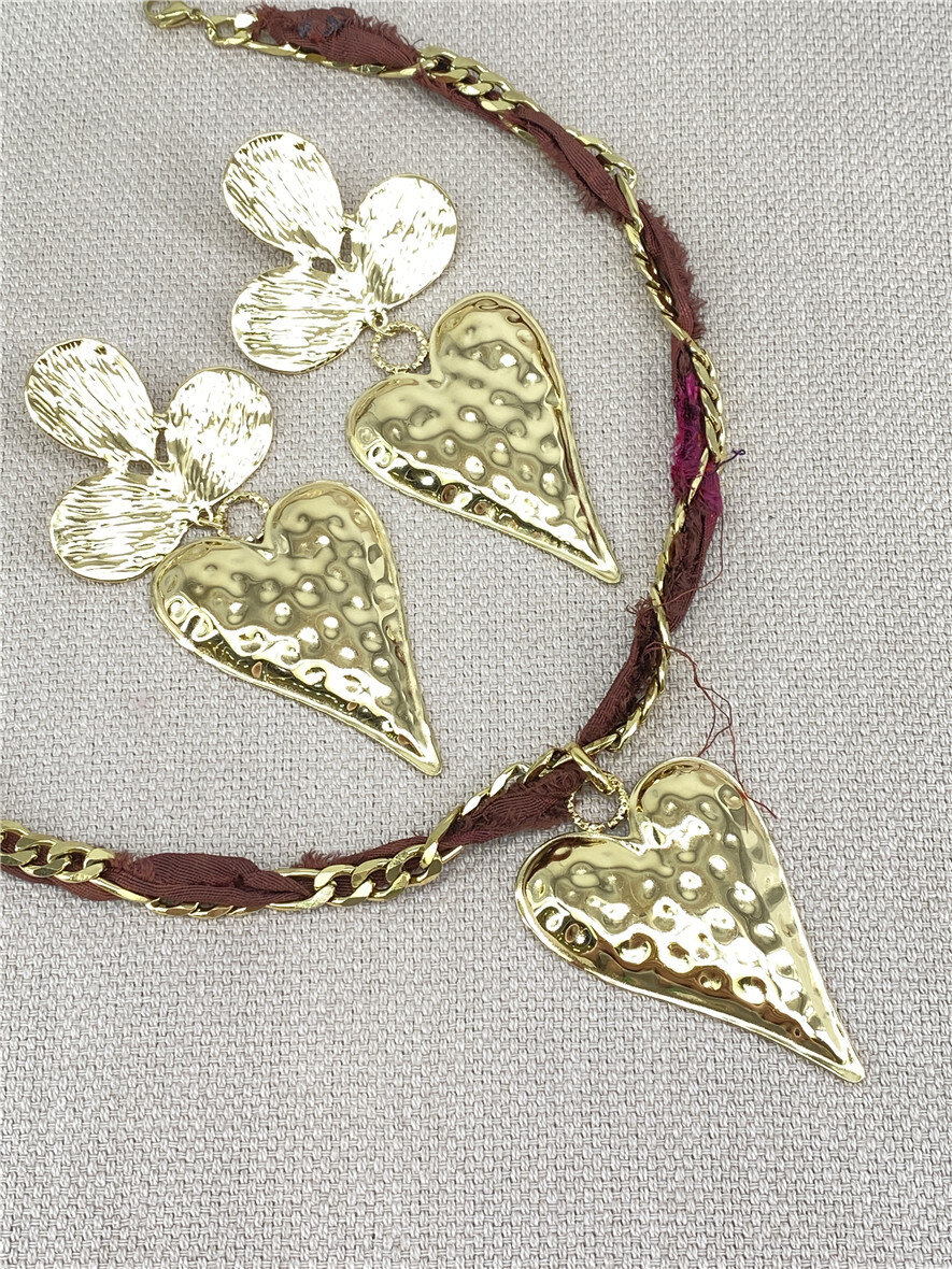 Großhändler Missra Paris - Schmuckset aus Edelstahl