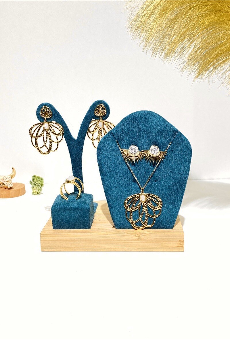 Großhändler Missra Paris - Holz- und Samtständer (Entenblau)