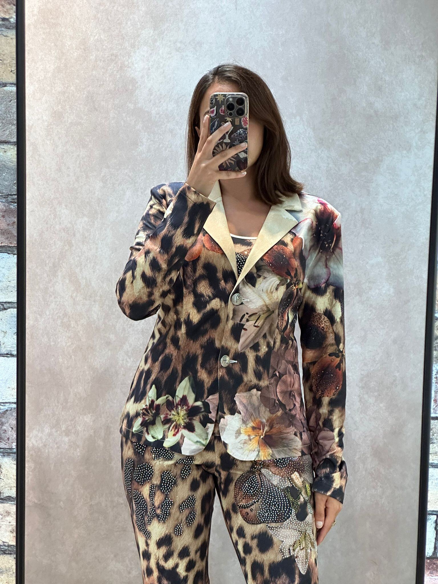 Grossista Missy Tekstil - Giacca a motivo