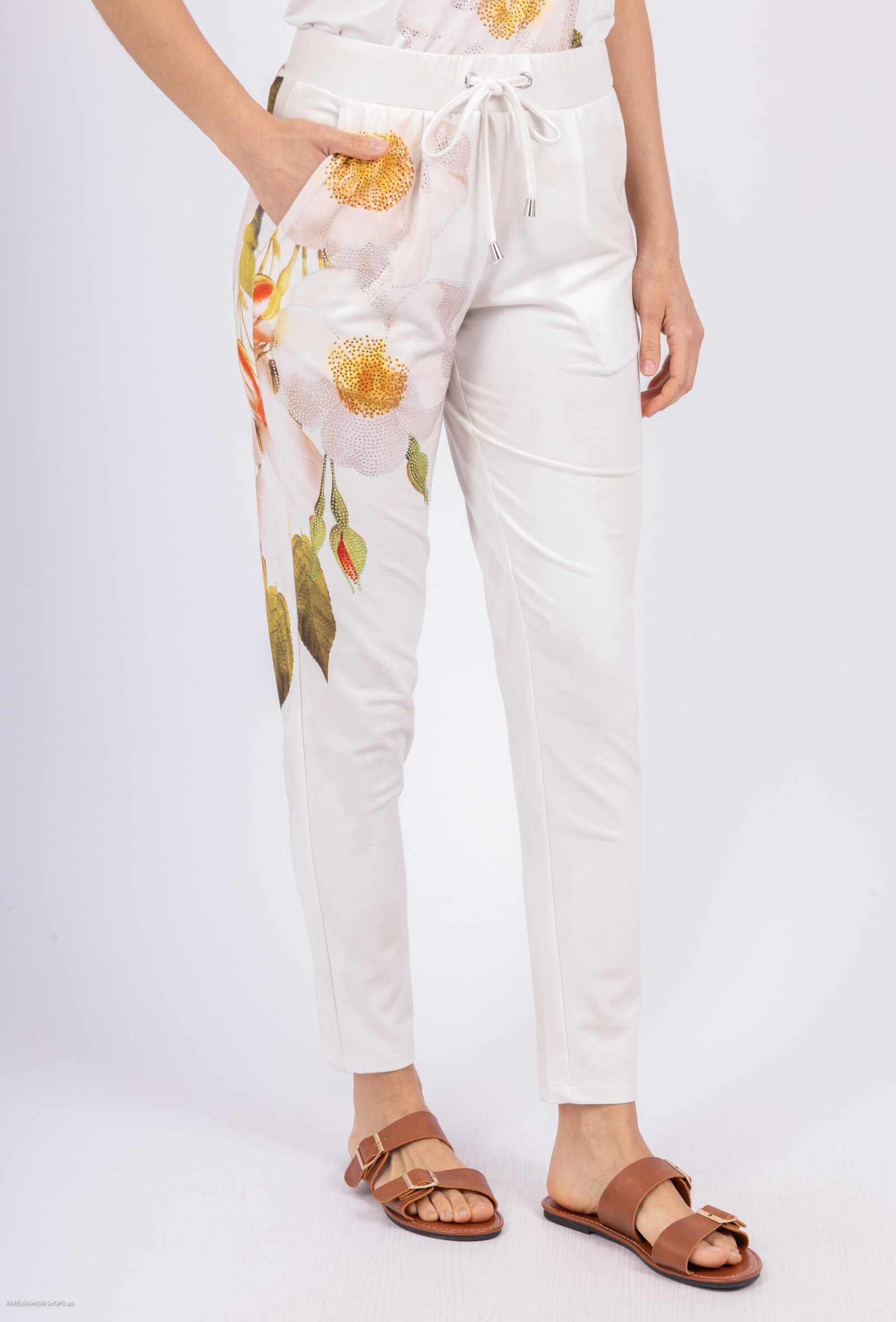 Wholesaler Missy Tekstil - Printed pants with rhinestones