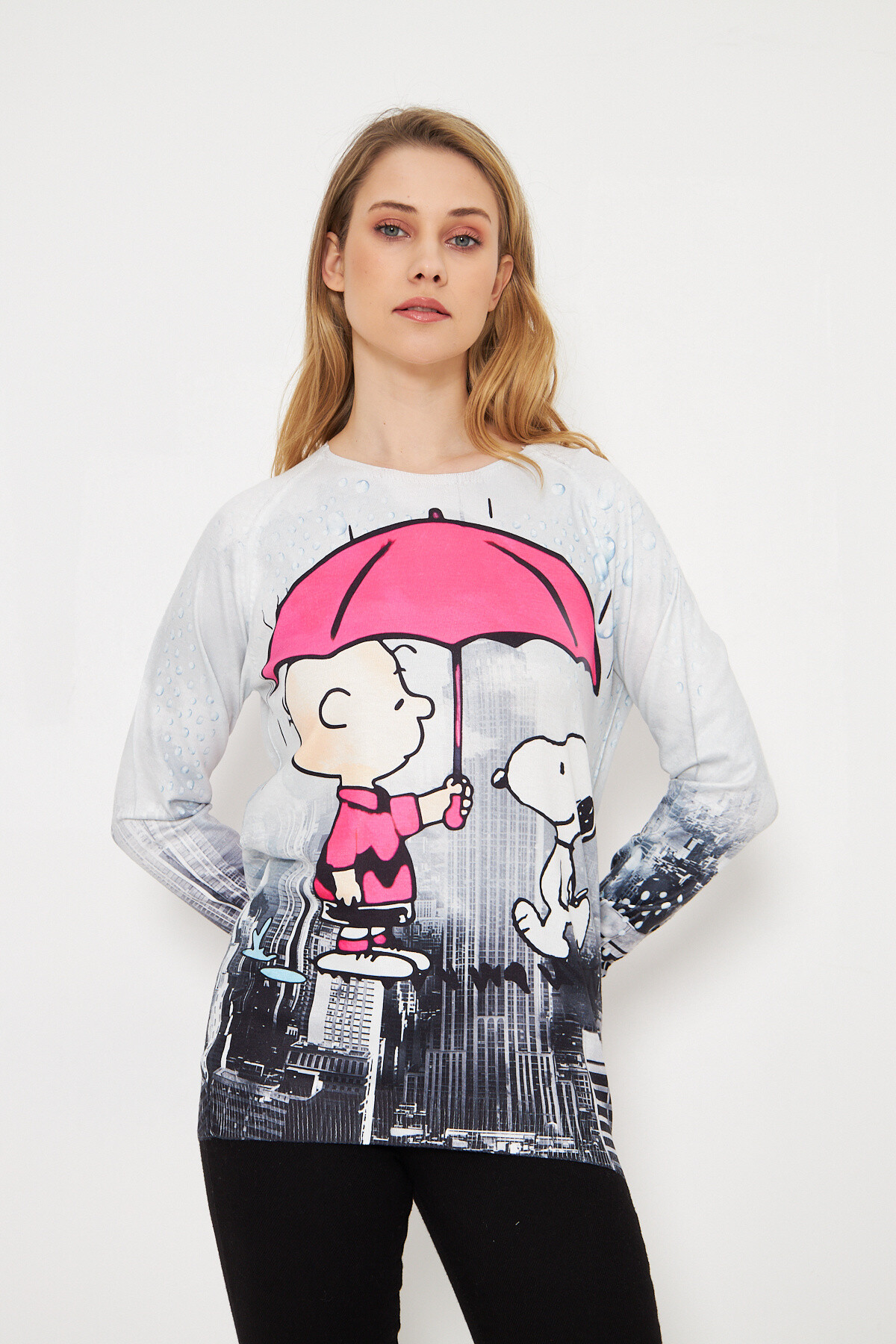 Wholesaler Missy Tekstil - Round pattern collar sweater