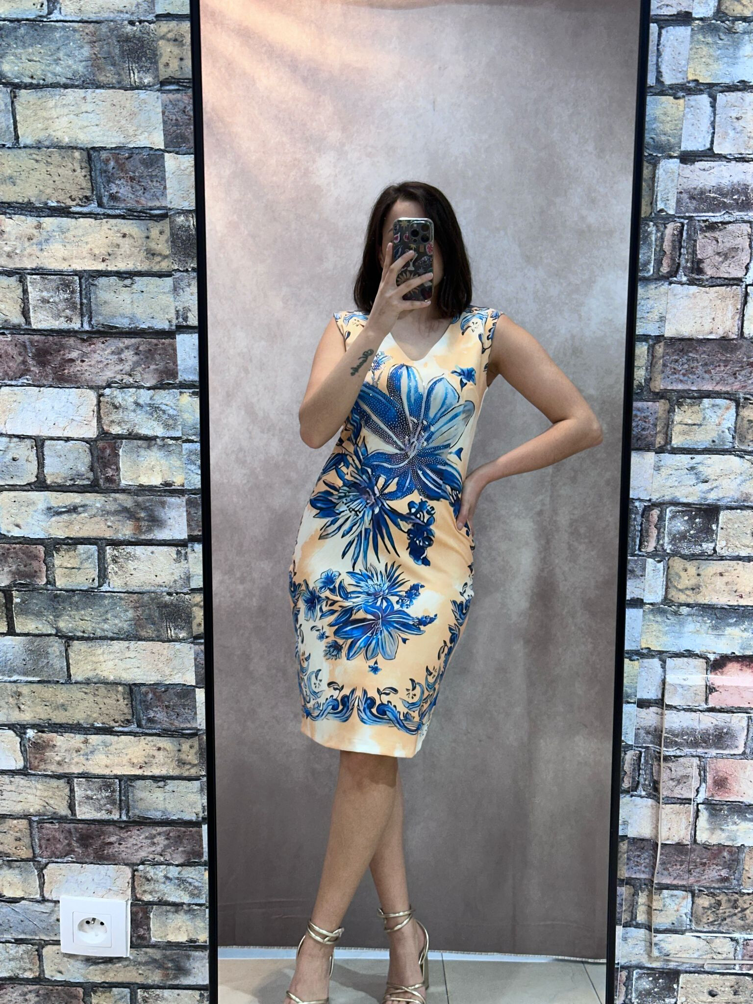 Wholesaler Missy Tekstil - Printed dress with inscription