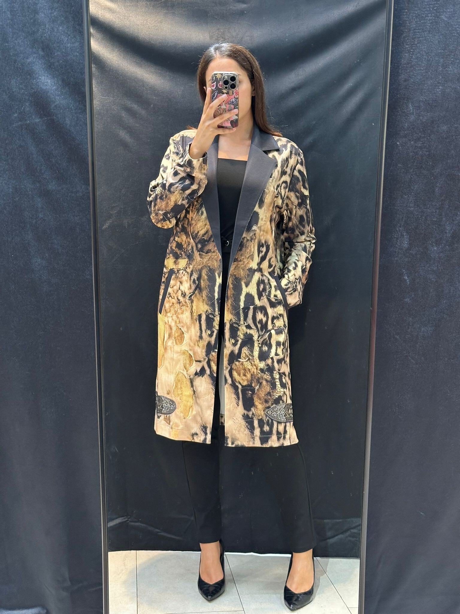 Wholesaler Missy Tekstil - Long patterned jacket