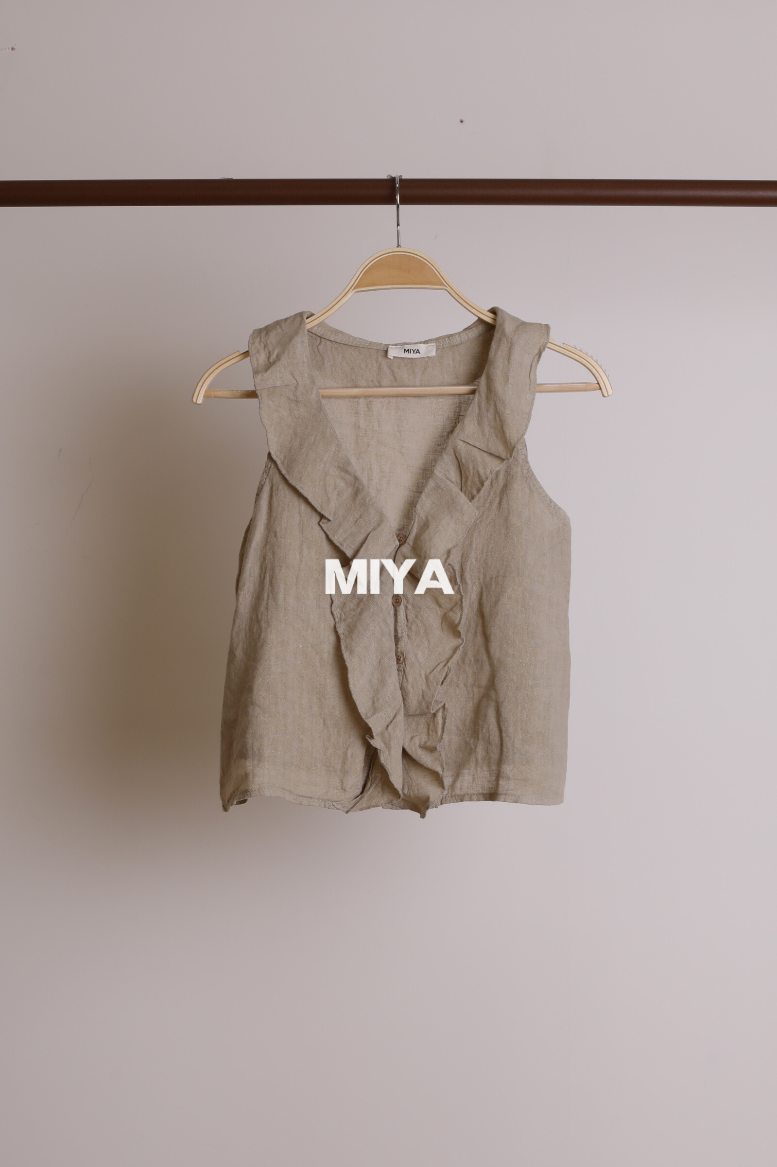 Wholesaler MIYA SRL - 100% LINO vest