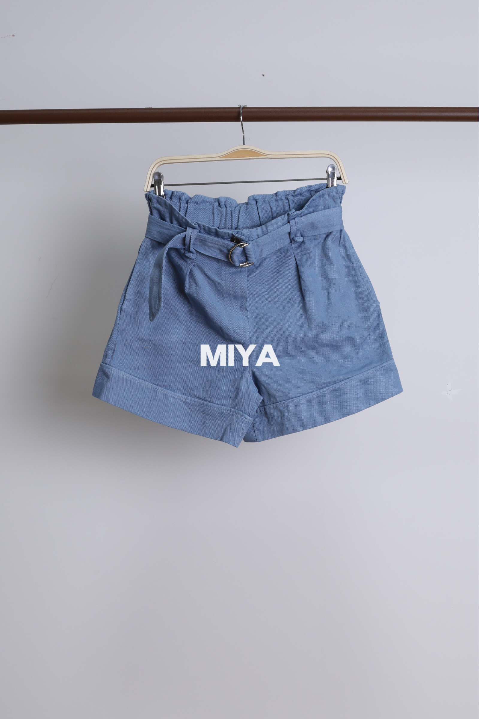 Großhändler MIYA SRL - Kurze Hose