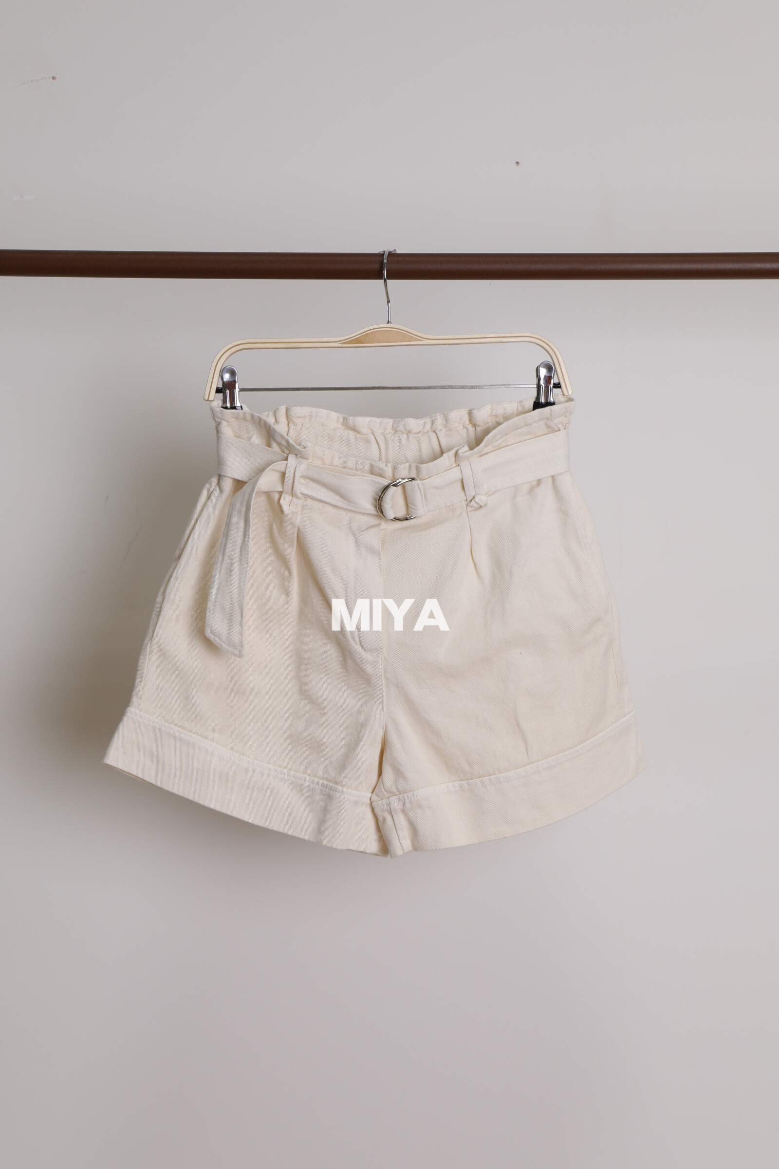 Wholesaler MIYA SRL - Short trousers
