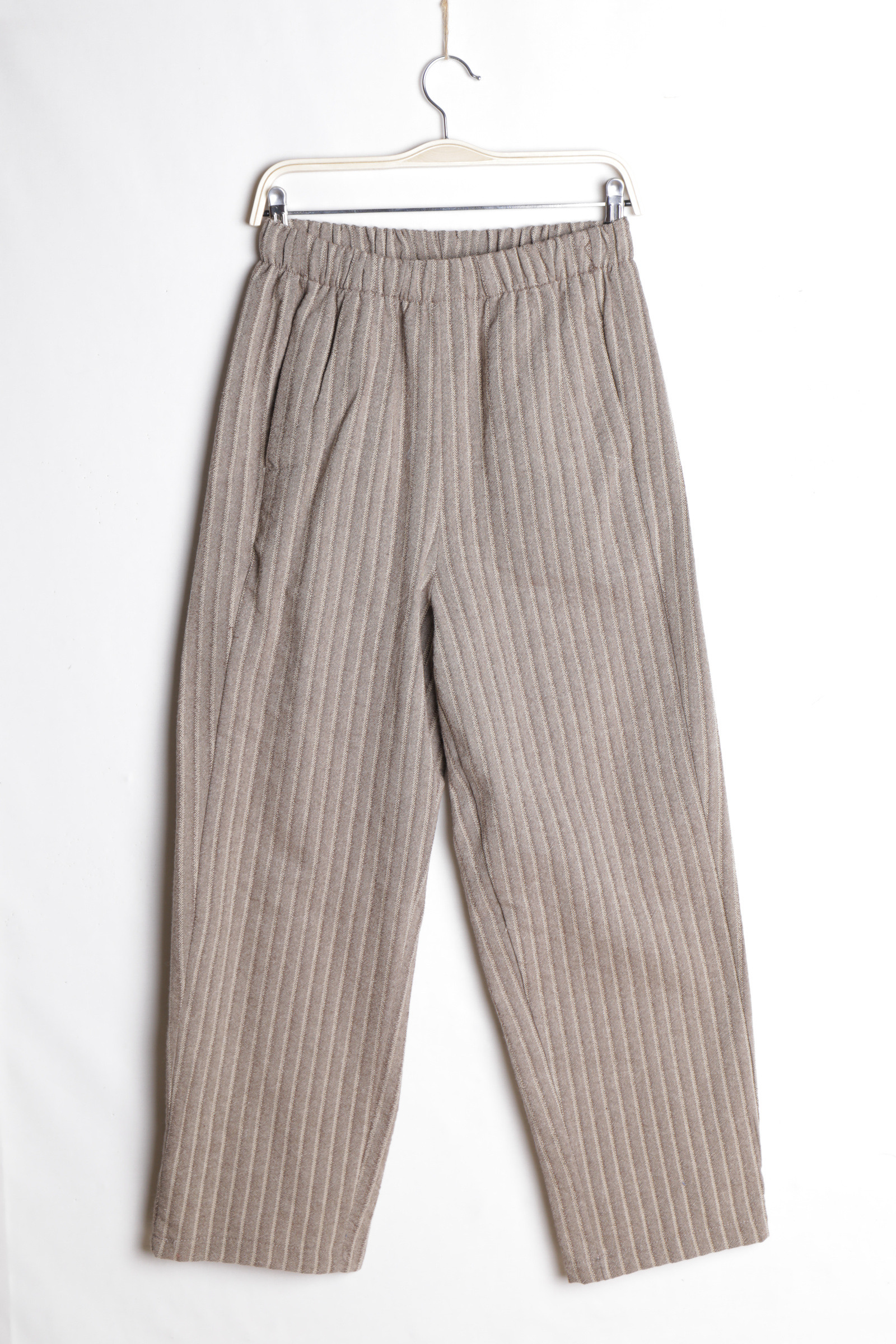 Grossiste MIYA SRL - PANTALON À RAYURES EN COTON