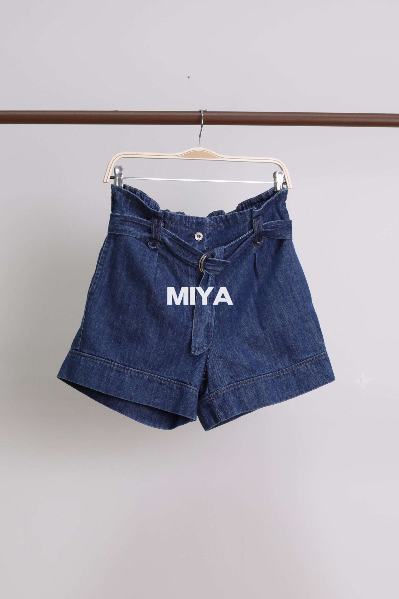 Großhändler MIYA SRL - Jeans Shorts