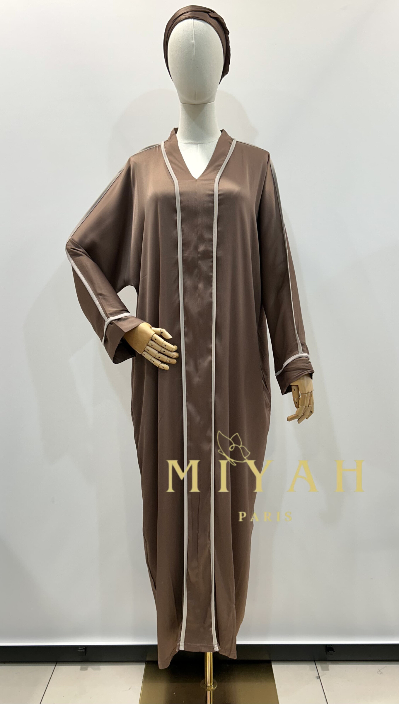 Wholesaler MIYAH paris - Abaya dress with contrasting borders
