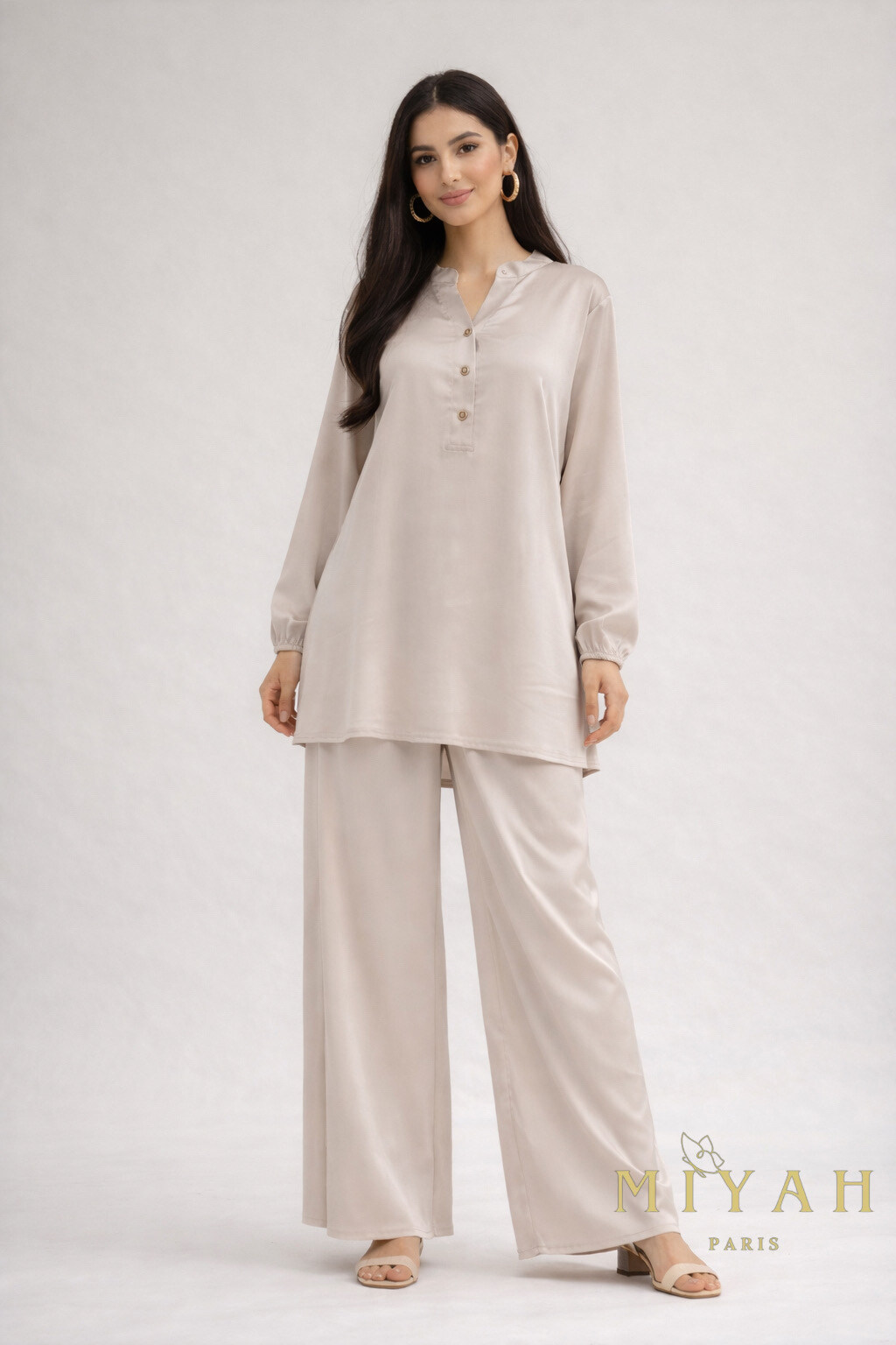 Wholesaler MIYAH paris - THE BUTTONED SET
