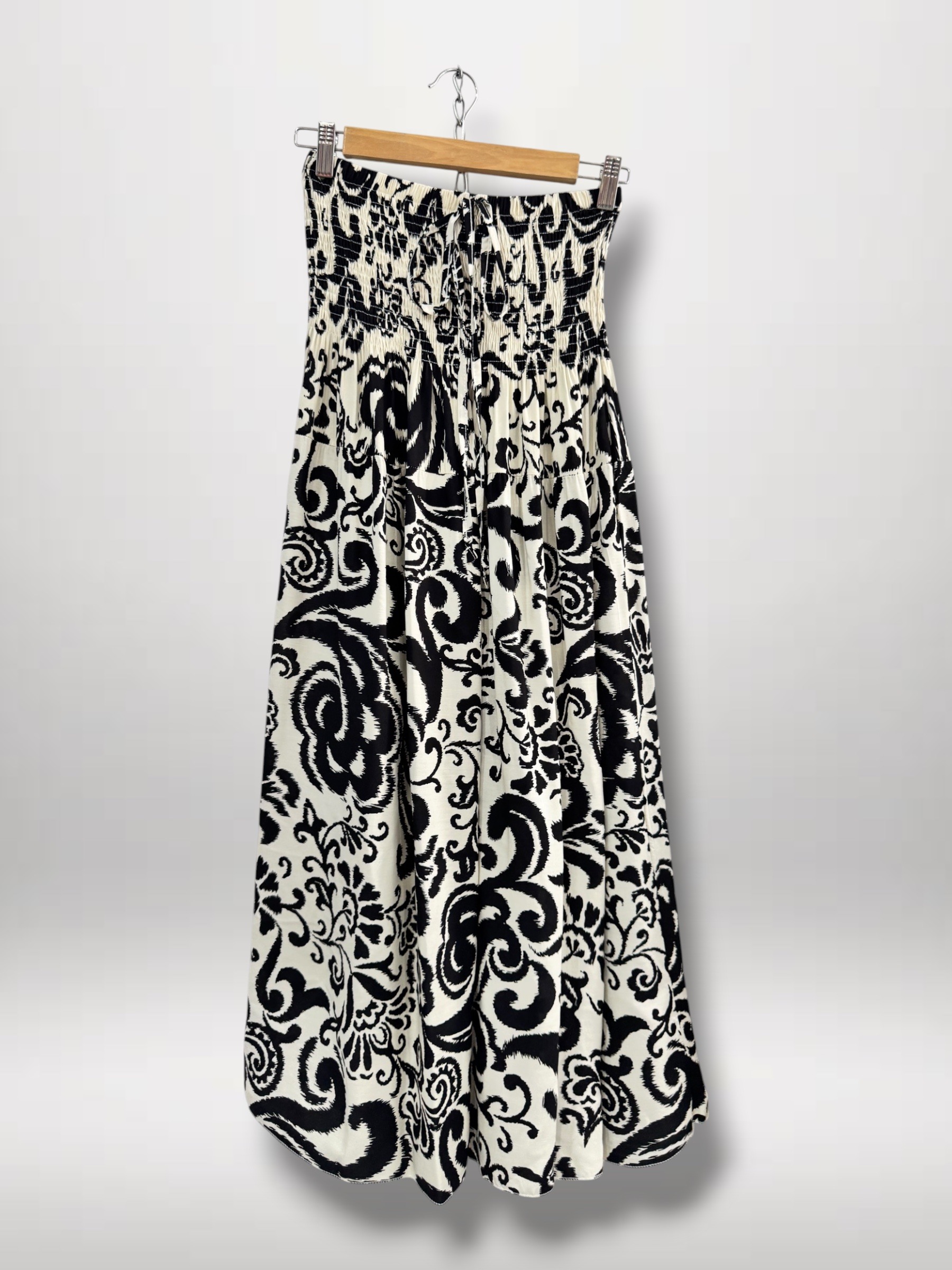 Grossiste MJ FASHION - Robe bustier fleurie