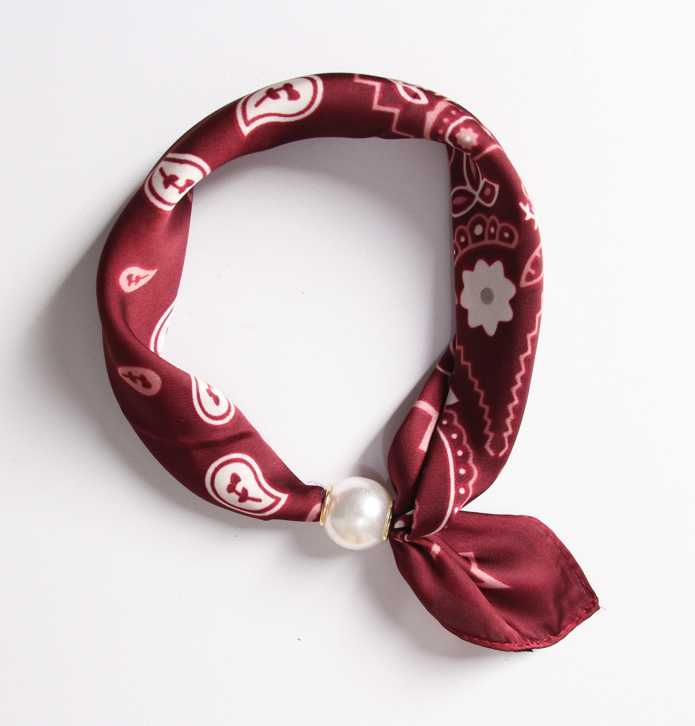 Grossiste MM Sweet - FOULARD AVEC PERLE AIMANTÉE