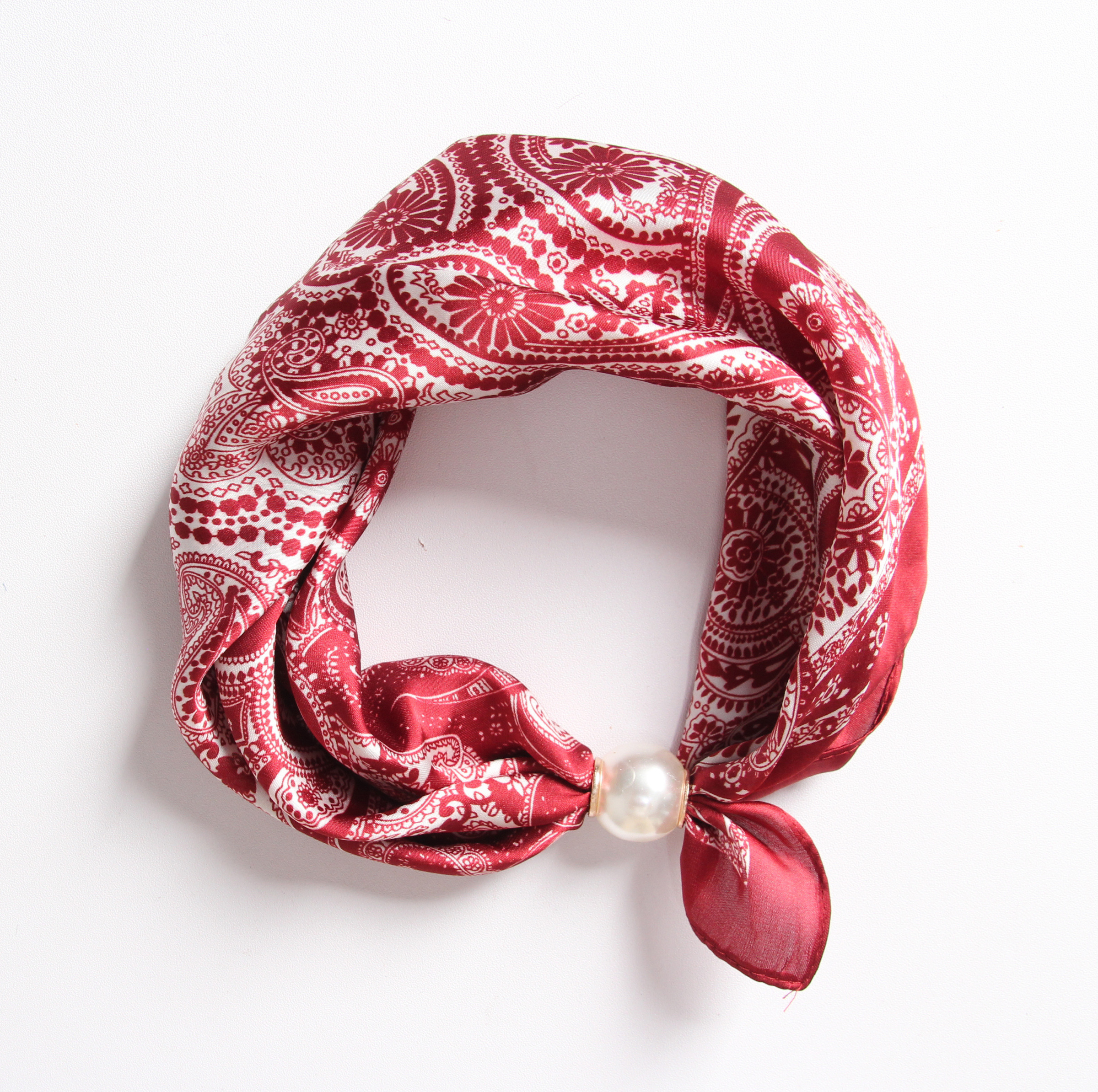 Grossiste MM Sweet - FOULARD AVEC PERLE AIMANTÉE