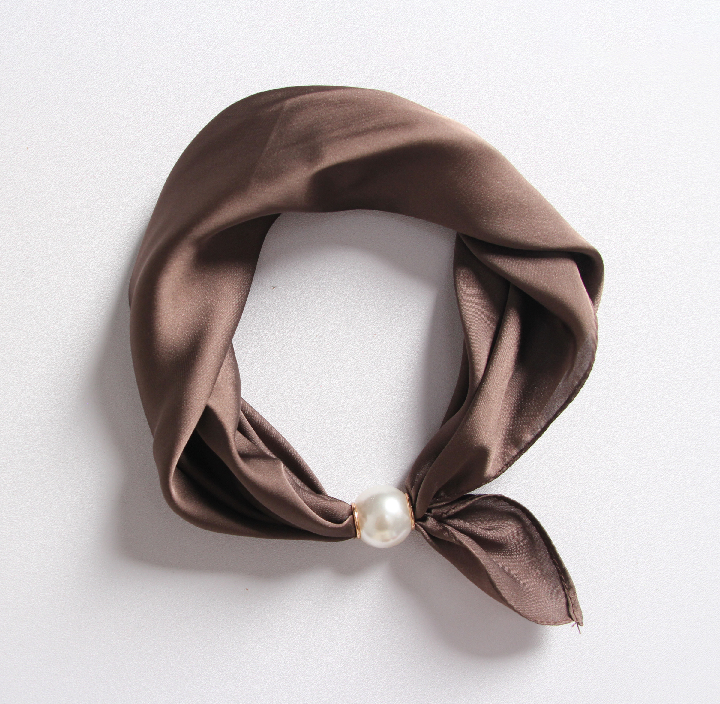 Grossiste MM Sweet - FOULARD AVEC PERLE AIMANTÉE
