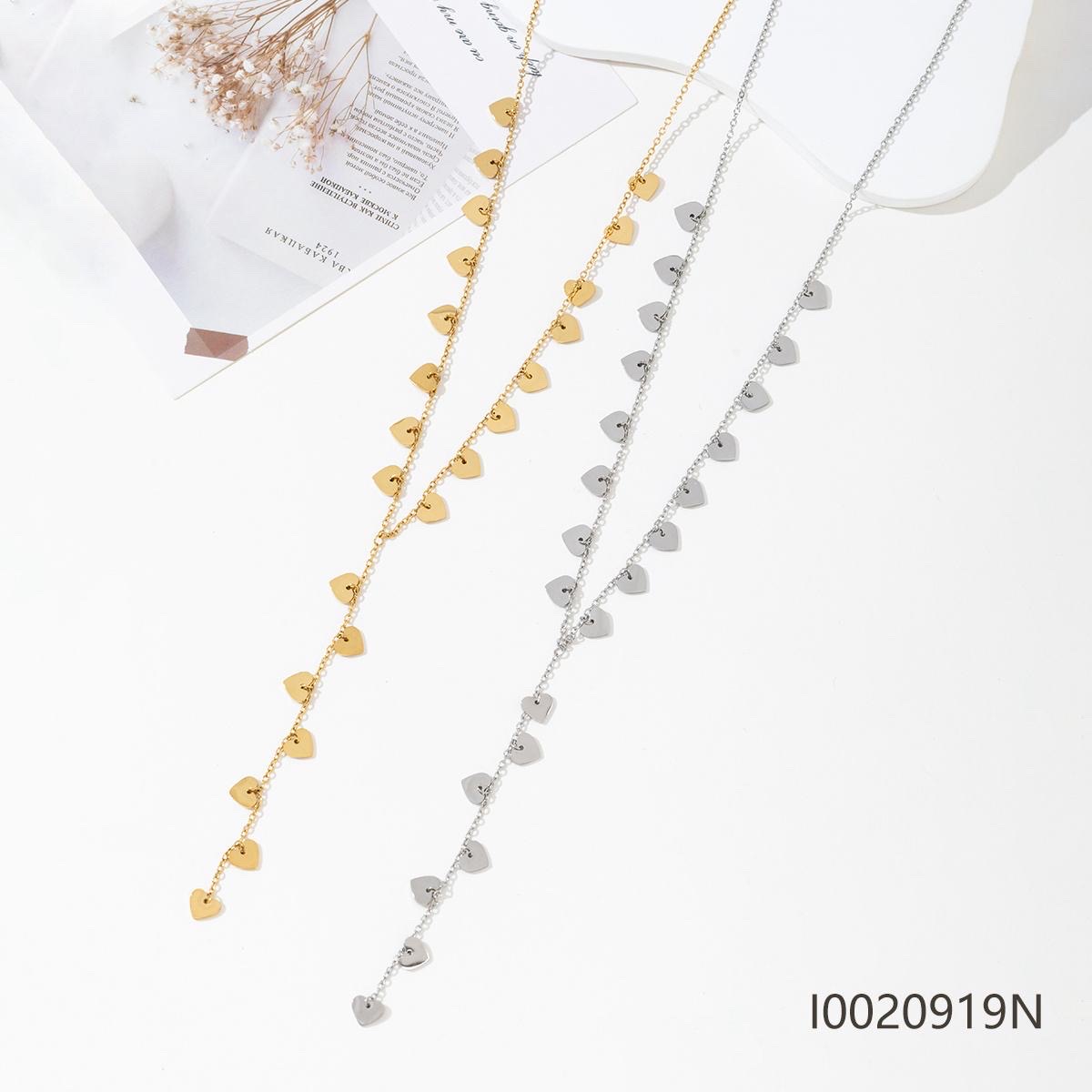 Wholesaler Mochimo Suonana - Collar with charm on the theme of the sea (stainless steel) Wholesaler Mochimo Suonana - Collar with charm on the theme of the sea (stainless steel)
