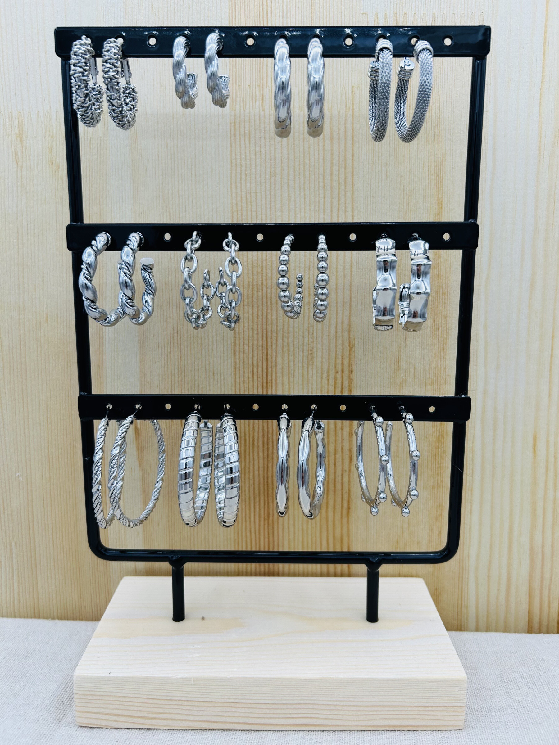 Wholesaler Mochimo Suonana - Set of 9 pairs of earrings stainless steel