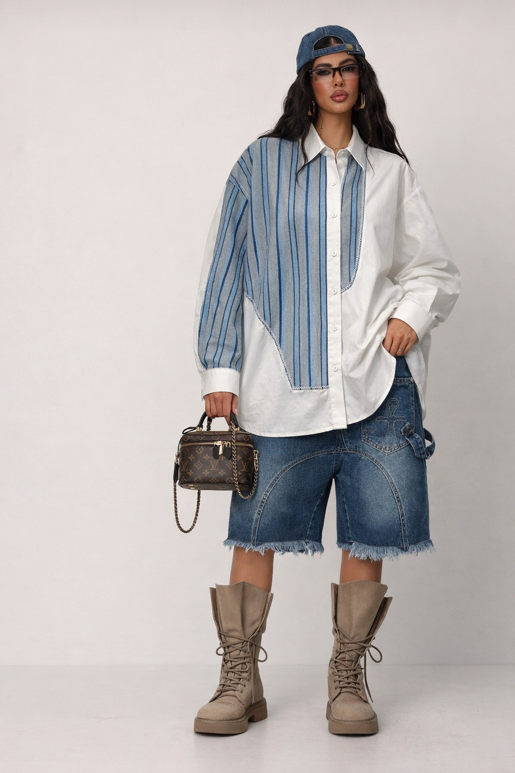 Grossiste Mochy - Chemise oversize au design asymétrique avec empiècements rayés contrastées