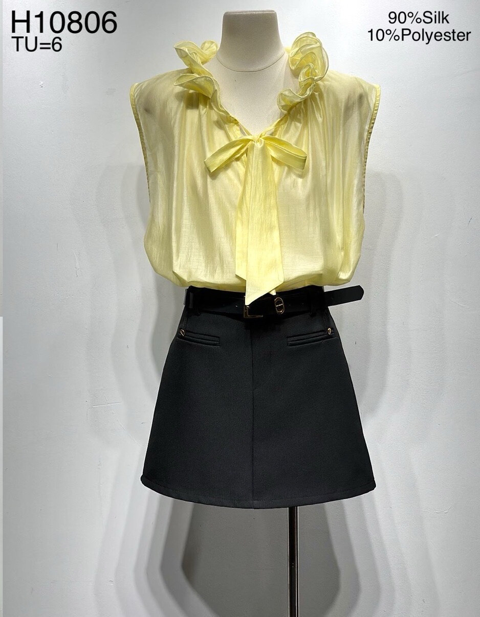 Wholesaler Mochy - United sleeveless blouse