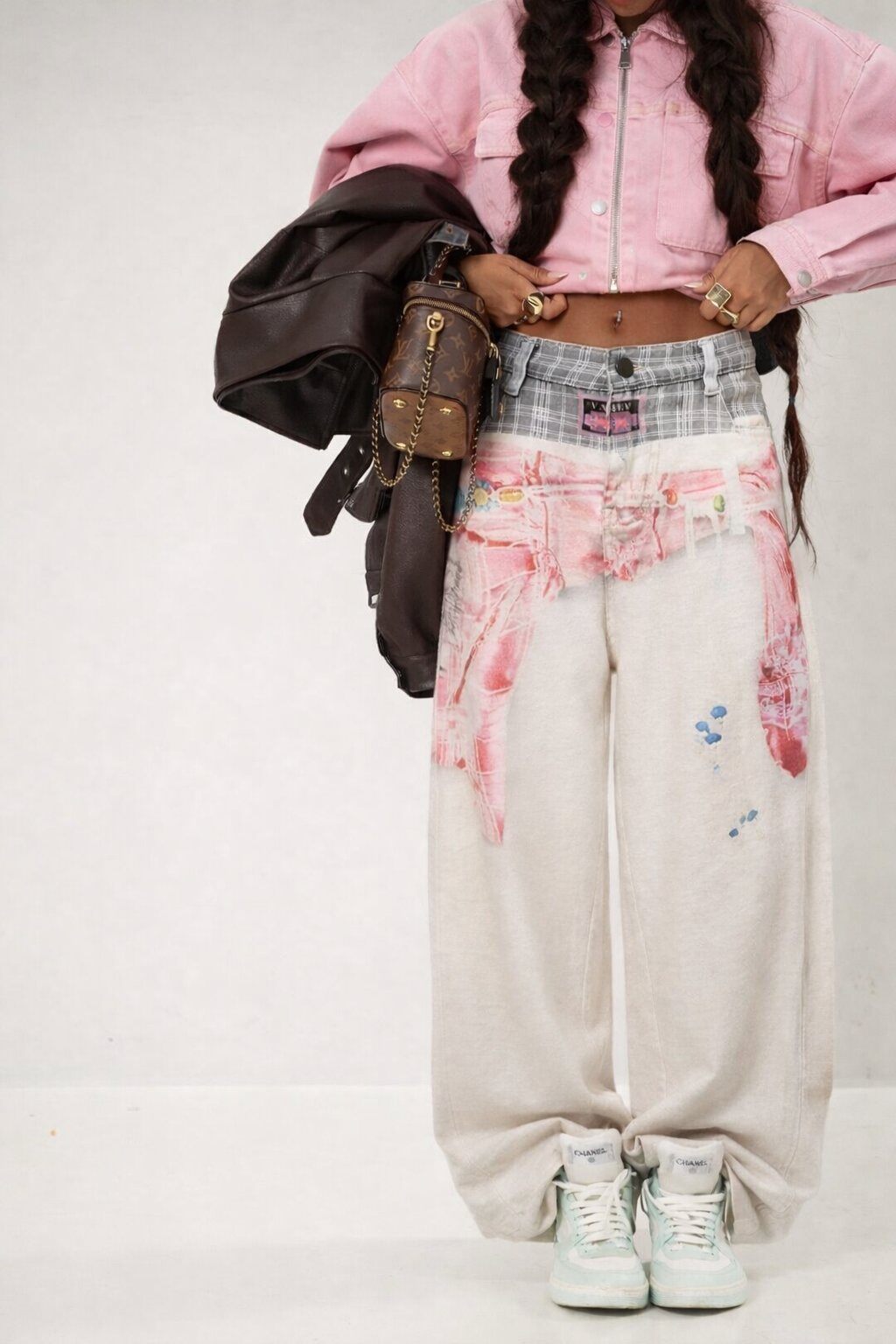 Grossiste Mochy - Pantalon au design original et artistique
