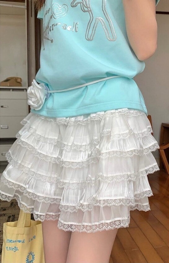 Grossiste Mochy - JUPE VOLANTS CHICS