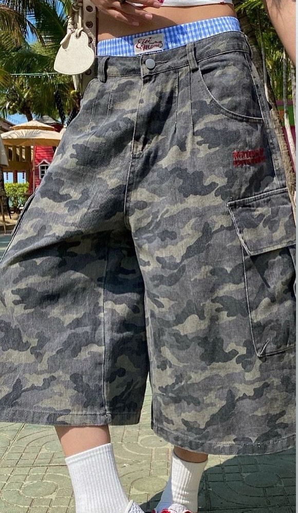 Grossiste Mochy - Pantacourt camouflages