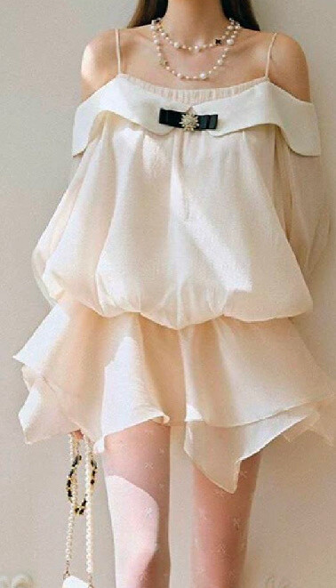 Grossiste Mochy - Robe a bretelles
