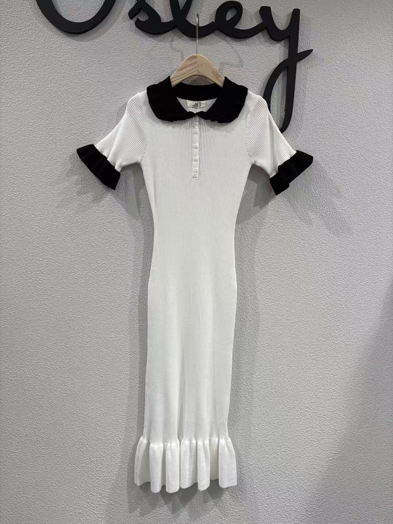 Wholesaler Mochy - Short round knit dress