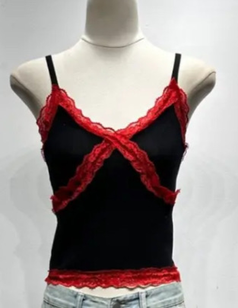 Grossiste Mochy - Top  debardeur  a dentelle