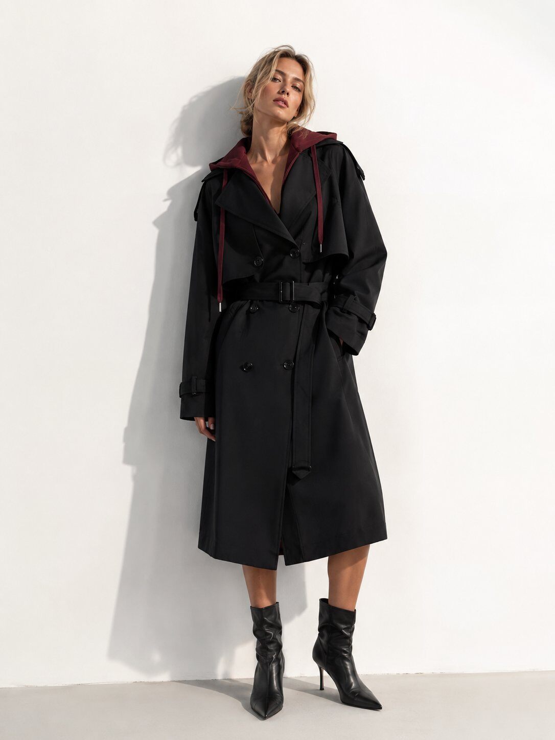 Mayorista Mochy - Gabardina larga con capucha contrastante y diseño de doble botonadura