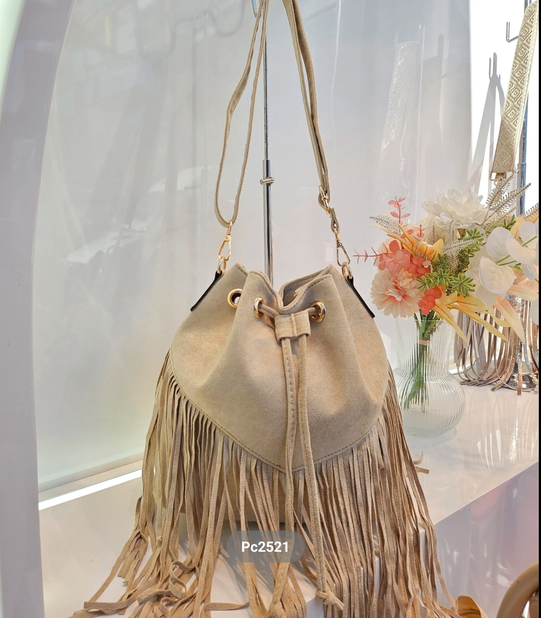 Wholesaler Mogano Jm Factory - Suede fringe bucket bag