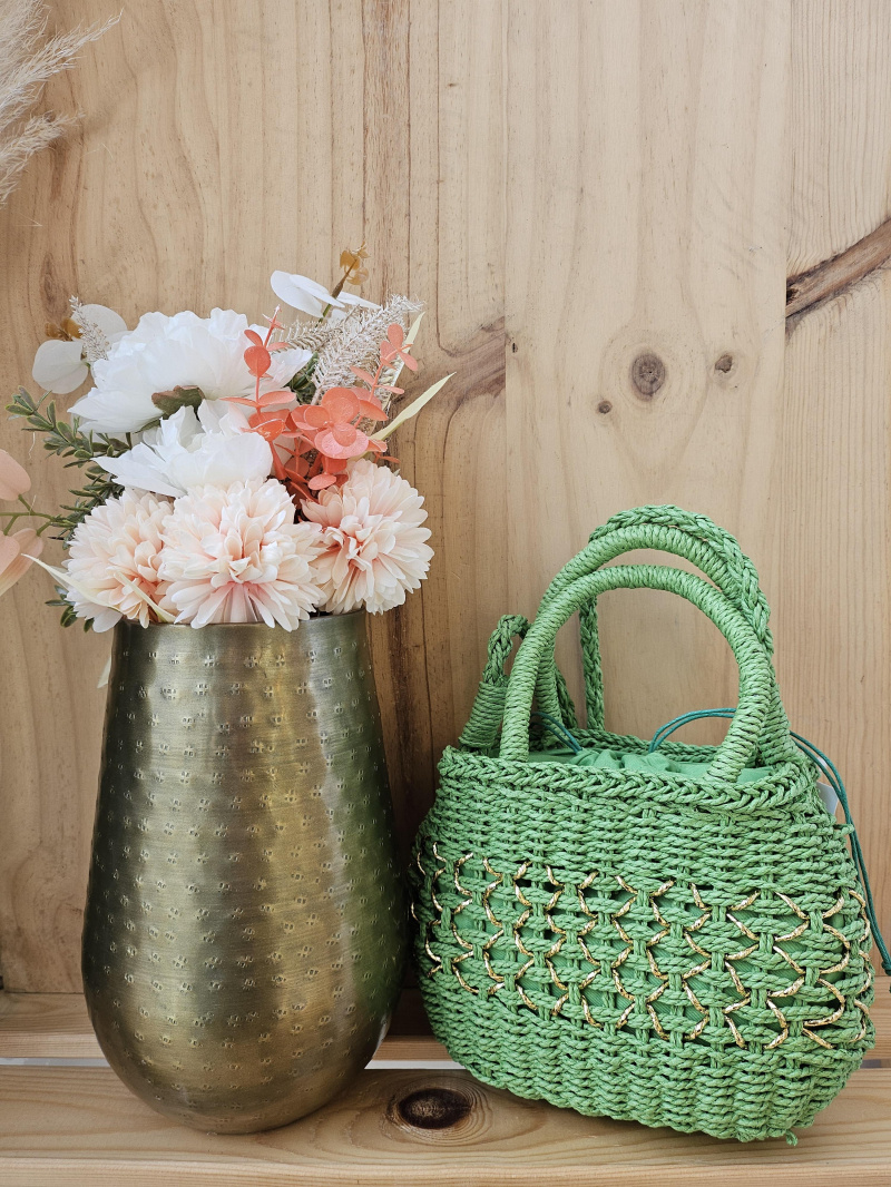 Wholesaler Mogano - Shoulder bag in raffia woven with gold thread